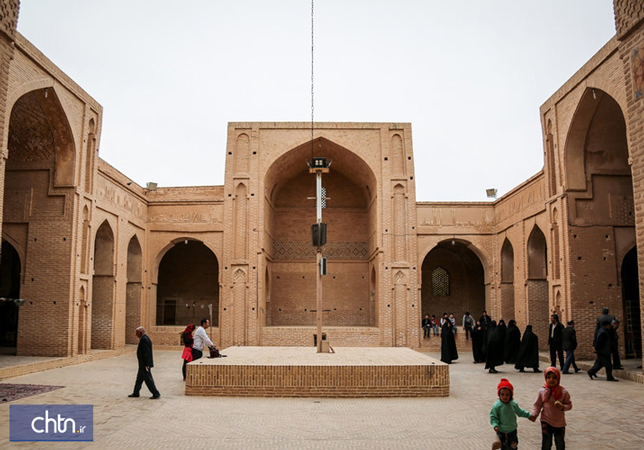مسجد جامع زواره
